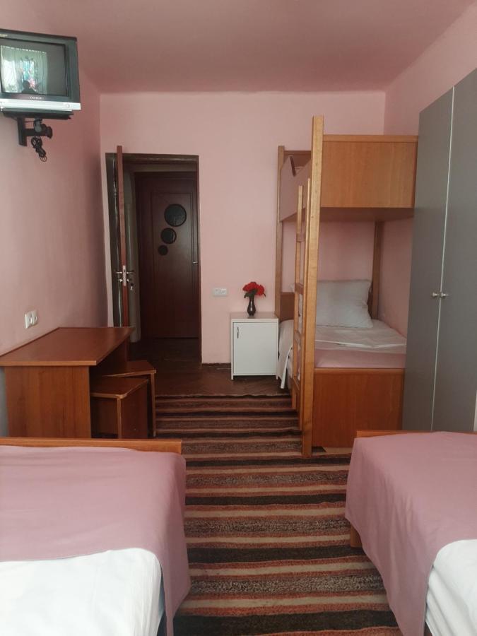 Aregak B&B And Tours Goris Ngoại thất bức ảnh